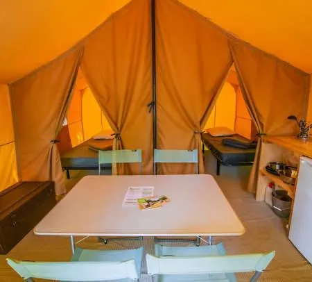 Campingplatz Onlycamp De Boucocers *